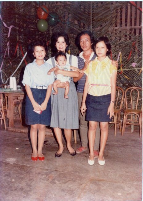 26112_108829462466930_100000196297567_220914_2987316_n